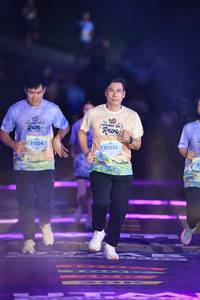 BIB: 
                            <button type="button" onclick="openModal(25219236)" class="btn btn-primary btn-sm float-right btn-popup" data-toggle="modal" data-target=".modal-high-quality">
                        <i class="fas fa-shopping-cart"></i> Add to Cart
                    </button>
                                            <button type="button" onclick="isThisMe(25219236, true)" class="btn btn-success btn-sm float-right btn-popup btn-isme hidden" data-toggle="tooltip" data-placement="bottom" title="นี่คือรูปของคุณใช่ไหม คลิกที่นี่เพื่อเอาเข้าอัลบั้ม">
                        <i class="fas fa-plus"></i> Add to album
                    </button>
                    <button type="button" onclick="isThisMe(25219236, false)" class="btn btn-warning btn-sm float-right btn-popup btn-isnotme hidden">
                        <i class="fas fa-ban"></i> Remove from album
                    </button>